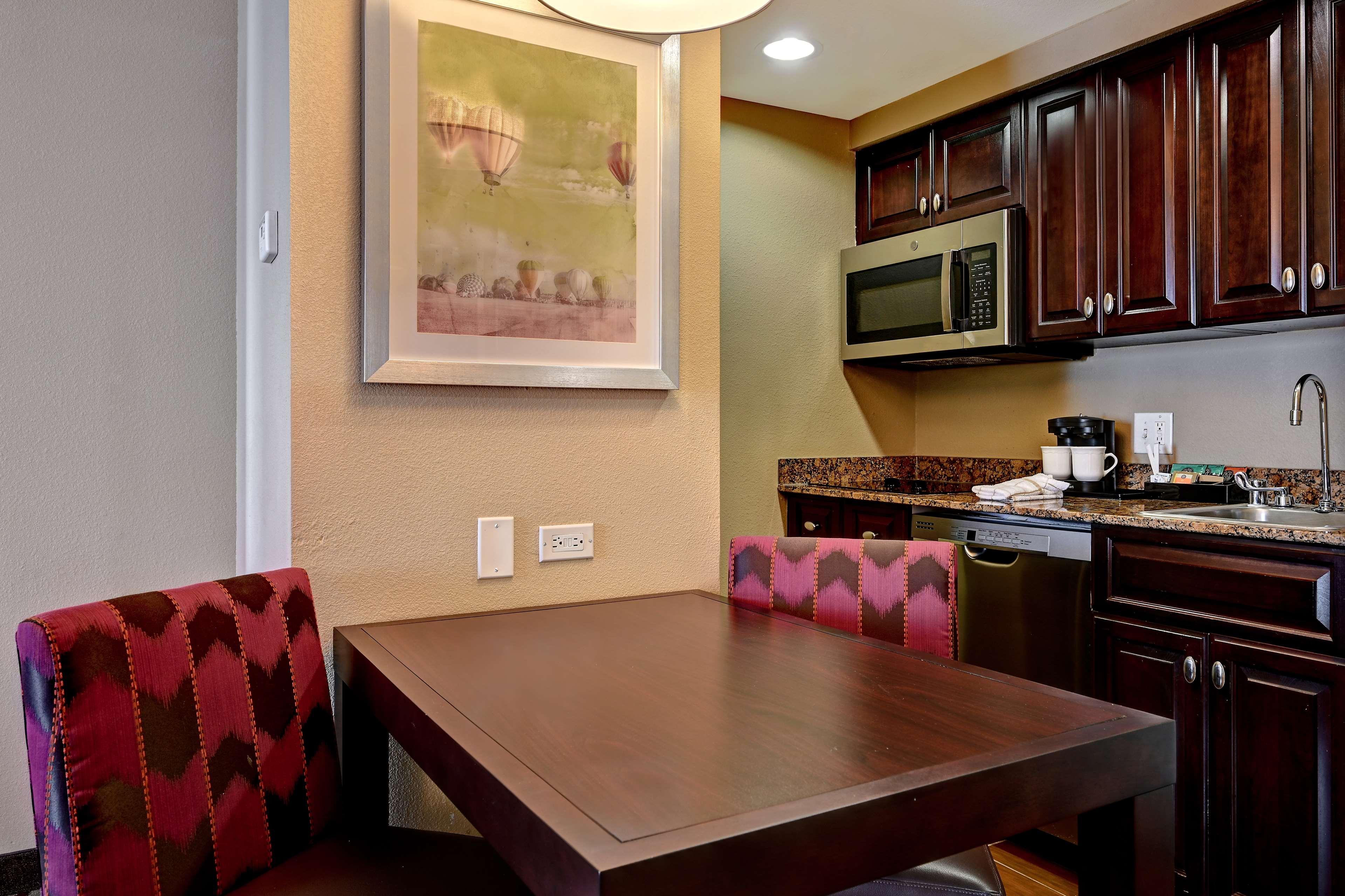Homewood Suites By Hilton Albuquerque Airport Exterior foto