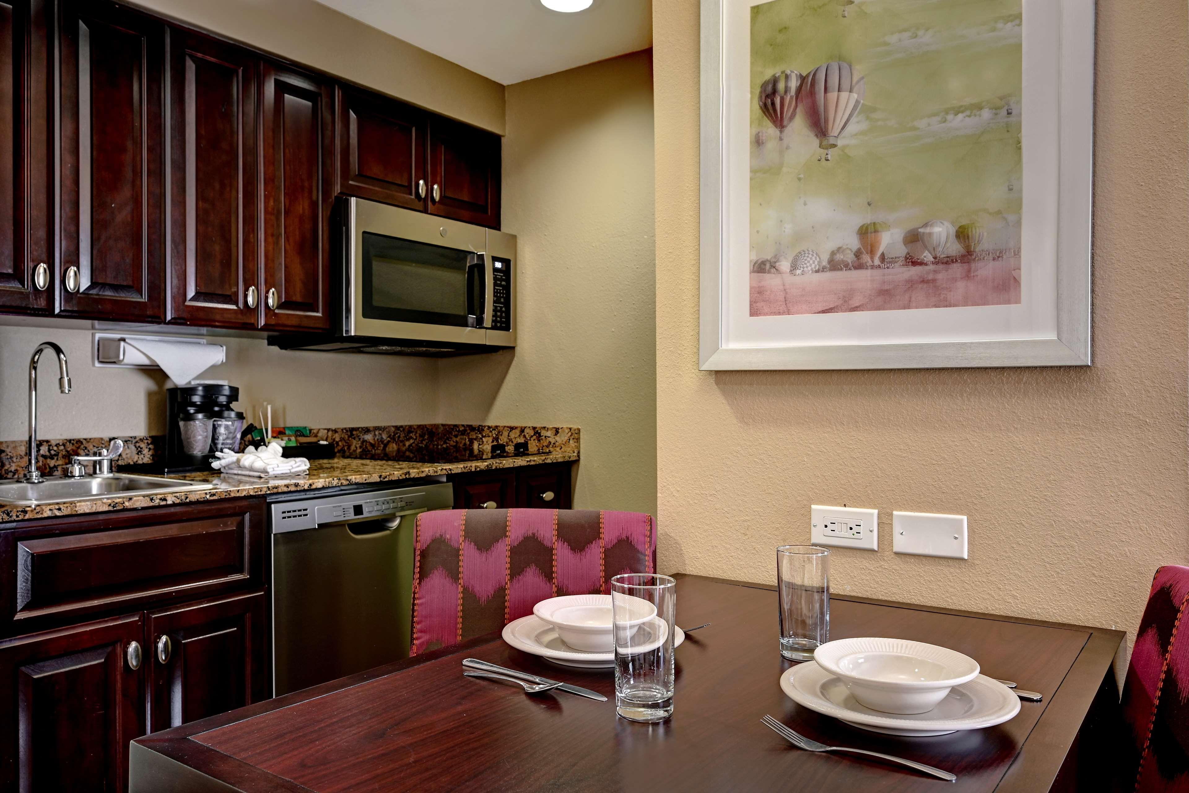 Homewood Suites By Hilton Albuquerque Airport Exterior foto